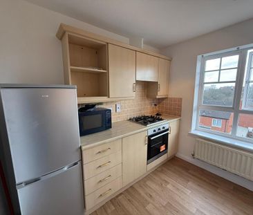 2 bedroom apartment to rent - Photo 4