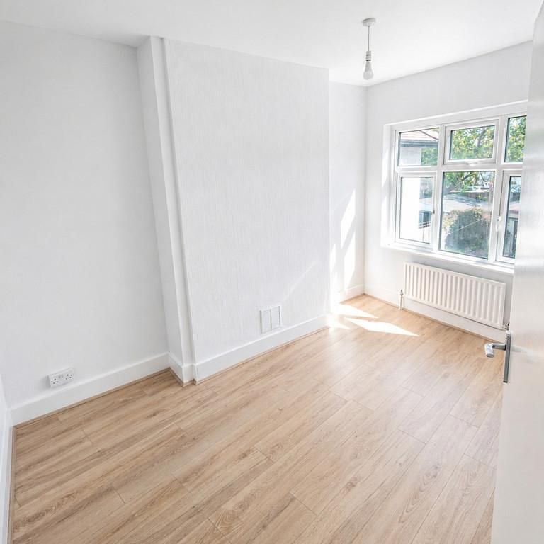 3 bedroom maisonette to rent - Photo 1