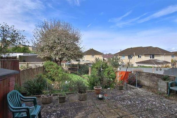 Ambleside Road, Bath, BA2 - Photo 1