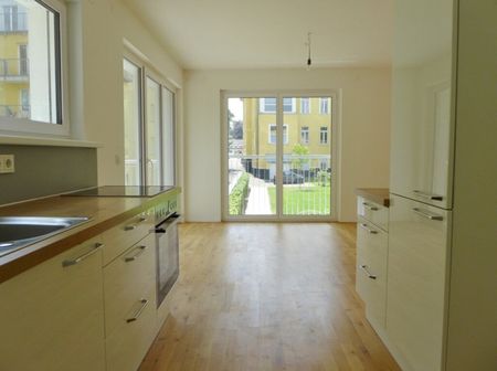 Sonnige und freundliche Neubauwohnung – 3 Zimmer mit Balkon und Gartenmitbenützung! - Foto 5