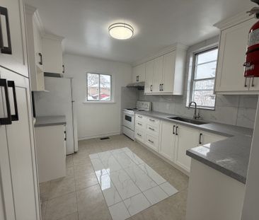 For Lease - 12 Felan Crescent, Toronto, Ontario - Photo 5