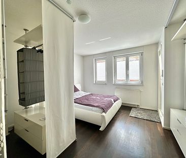 Traum-Wohnung mit Balkon, Klima, Tiefgarage in der schönen Südweststadt - Photo 2