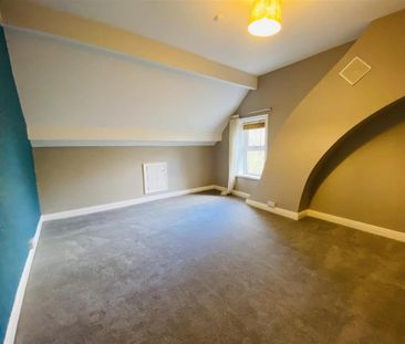 3 bedroom maisonette to rent - Photo 3