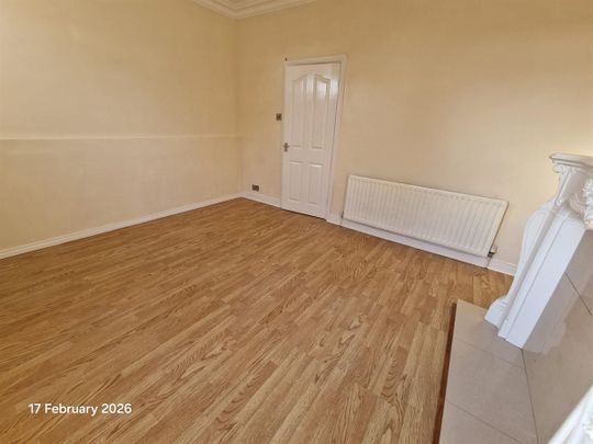 Northfield Place, Rothwell, Rothwell, Leeds - Photo 1