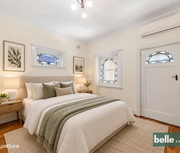 Charming Art Deco Home with Spacious Interiors and Sun-Filled Sunroom - Photo 4