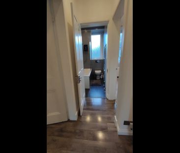 2 Bed Flat, Gorgie Road, EH11 - Photo 1