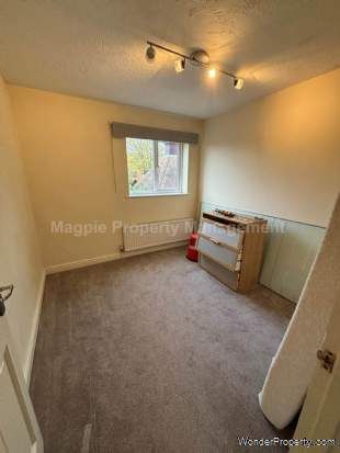 4 bedroom property to rent in St Neots - Photo 3