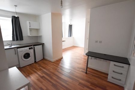 Erskine Street - Photo 3