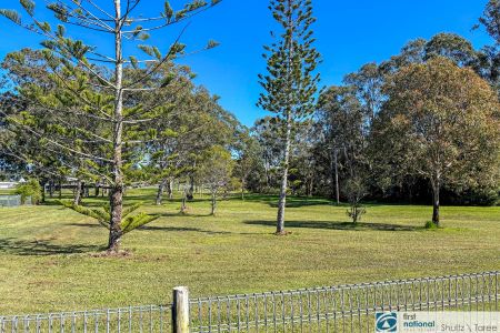 Beautiful Ground-Floor Two-Bedroom Villa with Parkland Views - Photo 5