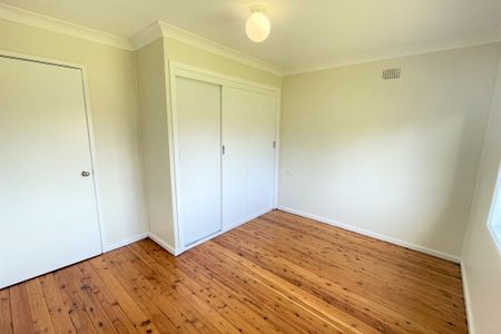 Modern Comfort and Convenience in this 3 Bedroom Gem - Photo 2