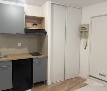 Location Appartement 1 pièce 26m² ORLEANS 45000 - Photo 4