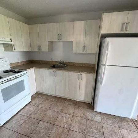 Tous inclus! Appartement disponible maintenant! - Photo 4