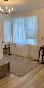 Toronto Furnished Apartment Rental - Upper Level 1 Bed,1 Spa-like Bath - Photo 3