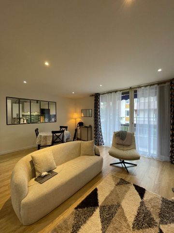 Location Appartement 3 pièces 76m² - Photo 2