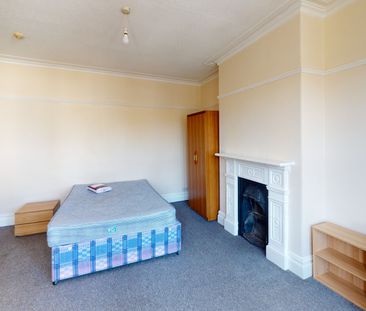 Student Properties to Let - Photo 3
