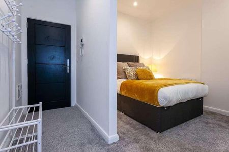 Stonecross House, Churchgate, Bolton, BL1 - Photo 3