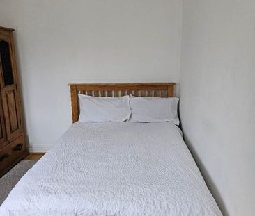 Room in a Shared Flat, Sangley Road, SE25 - Photo 4
