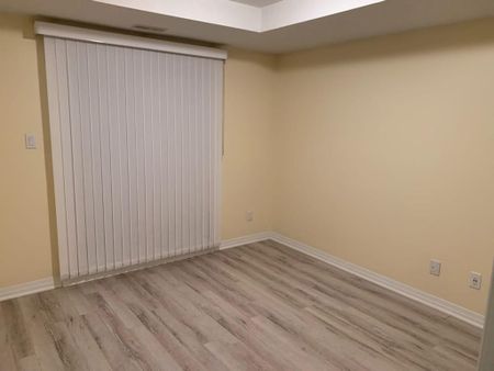 Two bedroom townhouse for rent in Kitchener - Photo 3