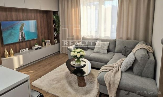 NA PRENÁJOM MODERNÝ 2-IZBOVÝ BYT S GARÁŽOU | NOVOSTAVBA | KLIMATIZÁCIA | KOŠICE – JUH - Fotografia 1