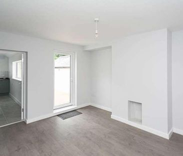 Glenview, Hp, Hemel Hempstead, HP1 - Photo 4