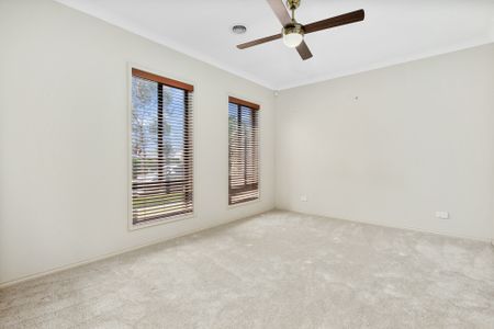 3 Hinkley Place, Werribee VIC, Belconnen - Photo 2