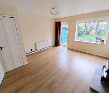 2 bedroom semi-detached house to rent - Photo 2
