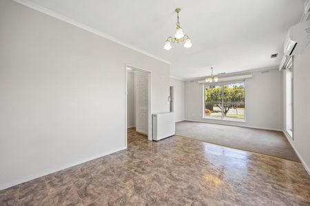 Affordable Three Bedroom Home In Sought After Location! - Photo 5