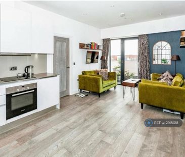 2 bedroom flat to rent - Photo 1