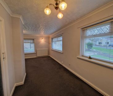Hartfield Close, SA2 7NH, Sketty - Photo 2