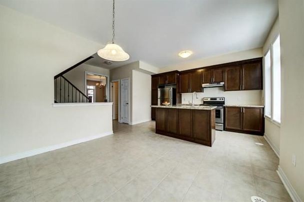 For Lease - 3092 Eberly Woods Drive, Oakville, Ontario - Photo 1