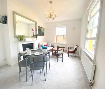 2 bedroom apartment to rent - Photo 3