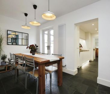 2 bedroom terraced house to rent - Photo 2