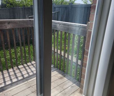 For Lease - 680 Courtney Valley Road Unit# Upper, Mississauga, Ontario - Photo 5