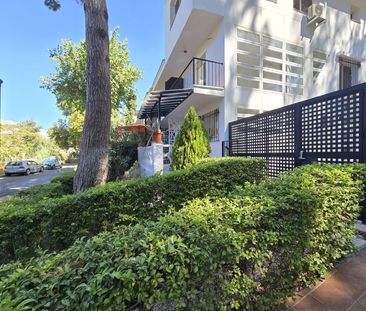 Semi-Detached House in Elviria - Photo 2