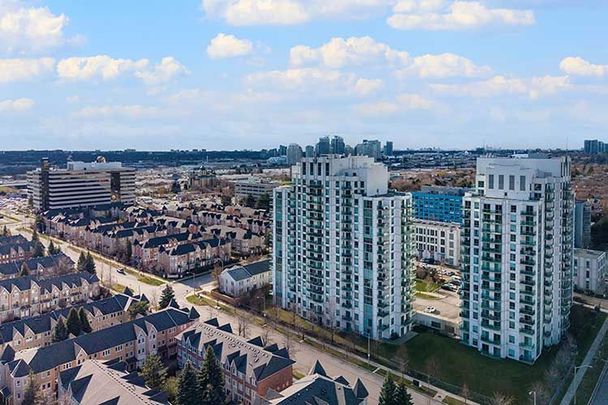 For Lease - 8 Rosebank Drive Unit# 5B, Toronto, Ontario - Photo 1