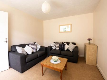 3 bedroom house to rent - Photo 2