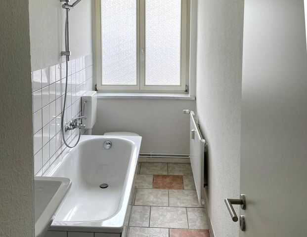 Attraktive 3-Zimmer-Wohnung mit Loggia in Chemnitz-Hilbersdorf! - Photo 1