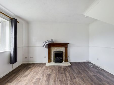 2 bedroom end of terrace house to rent - Photo 4