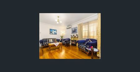 18 Saxton Street, Box Hill North, Vic 3129 - Photo 4