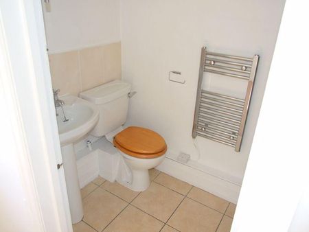 4 bedroom house to rent - Photo 3