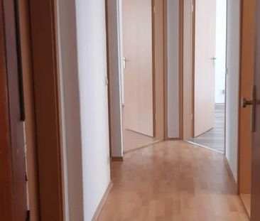 Moderne 3-Zimmer-Wohnung mit EBK, Gartennutzung und Umzugsbonus - Photo 1