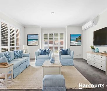 “Charming Family Home in Vibrant Frankston” - Photo 2