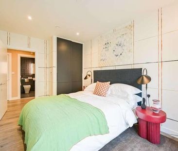 Cherry Park Lane, Stratford, E20 - Photo 2