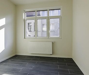 Gerenoveerd en licht gelijkvloers appartement nabij park Spoor Noord - Foto 6