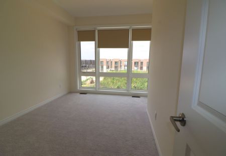 For Lease - 30 Hammersmith Lane, Markham, Ontario - Photo 4