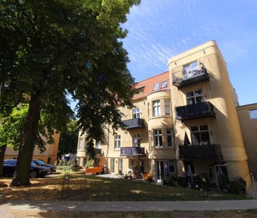 Idyllisches Wohnen in sanierter Gründerzeit- Villa inkl. 2 Zimmer +... - Foto 1