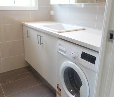 Low Maintenance - Photo 4