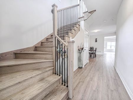 For Lease - 3 Ken Davie Gate, Georgina, Ontario - Photo 2