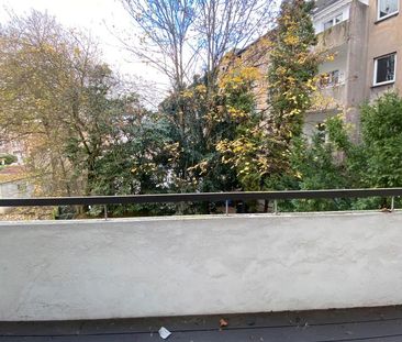 Charmante 2,5-Zimmer-Altbauwohnung im Herzen von Rheinhausen Mitt - Foto 1