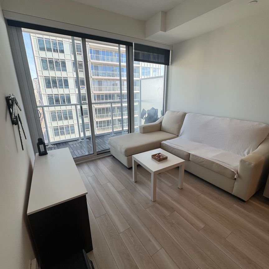 For Lease - 19 Bathurst Street Unit# 3909, Toronto, Ontario - Photo 1